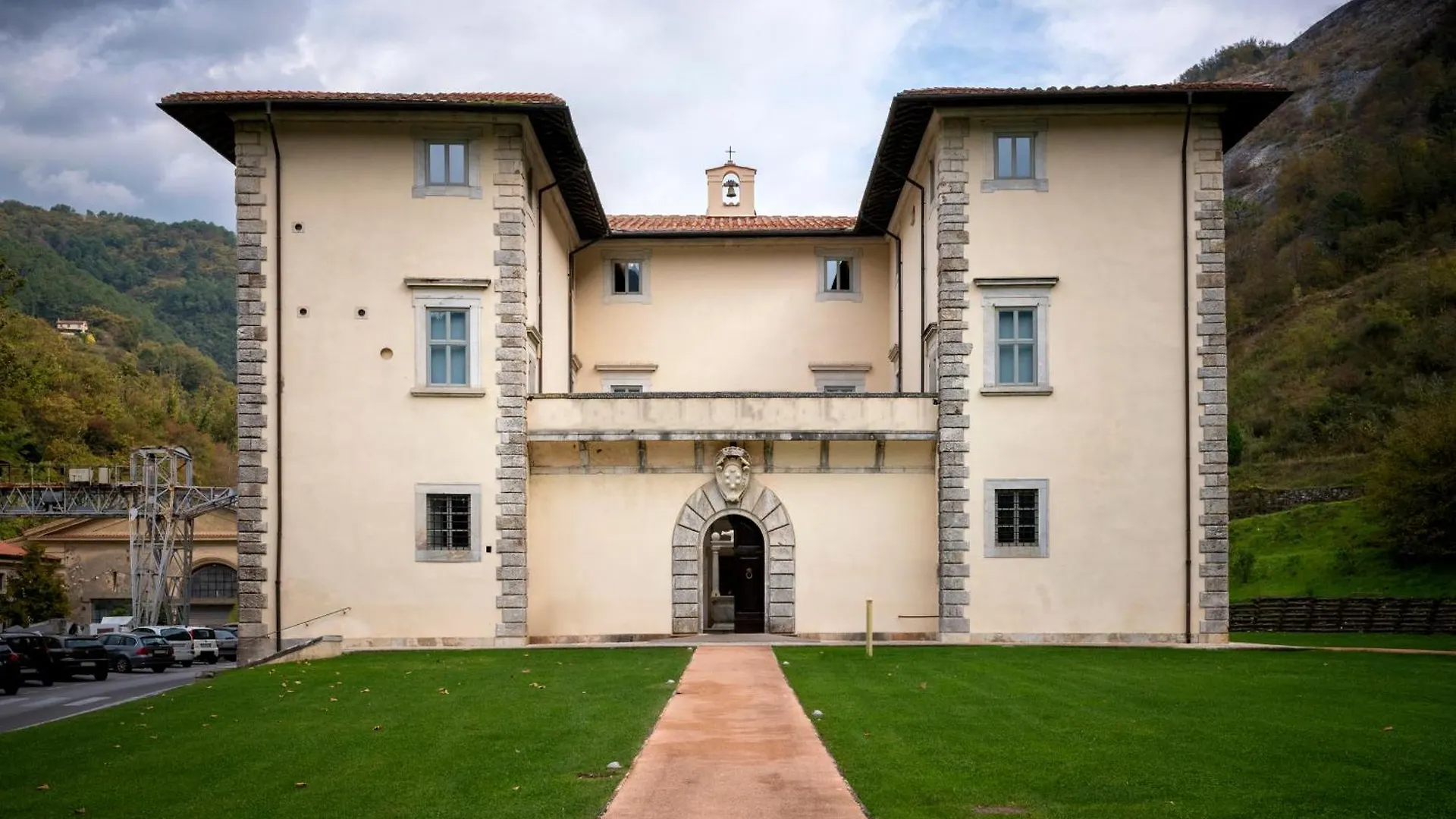 Casa Al Ponte Dei Marmi - Few Km To Sea - Happy Rentals Seravezza 0*,  Italy